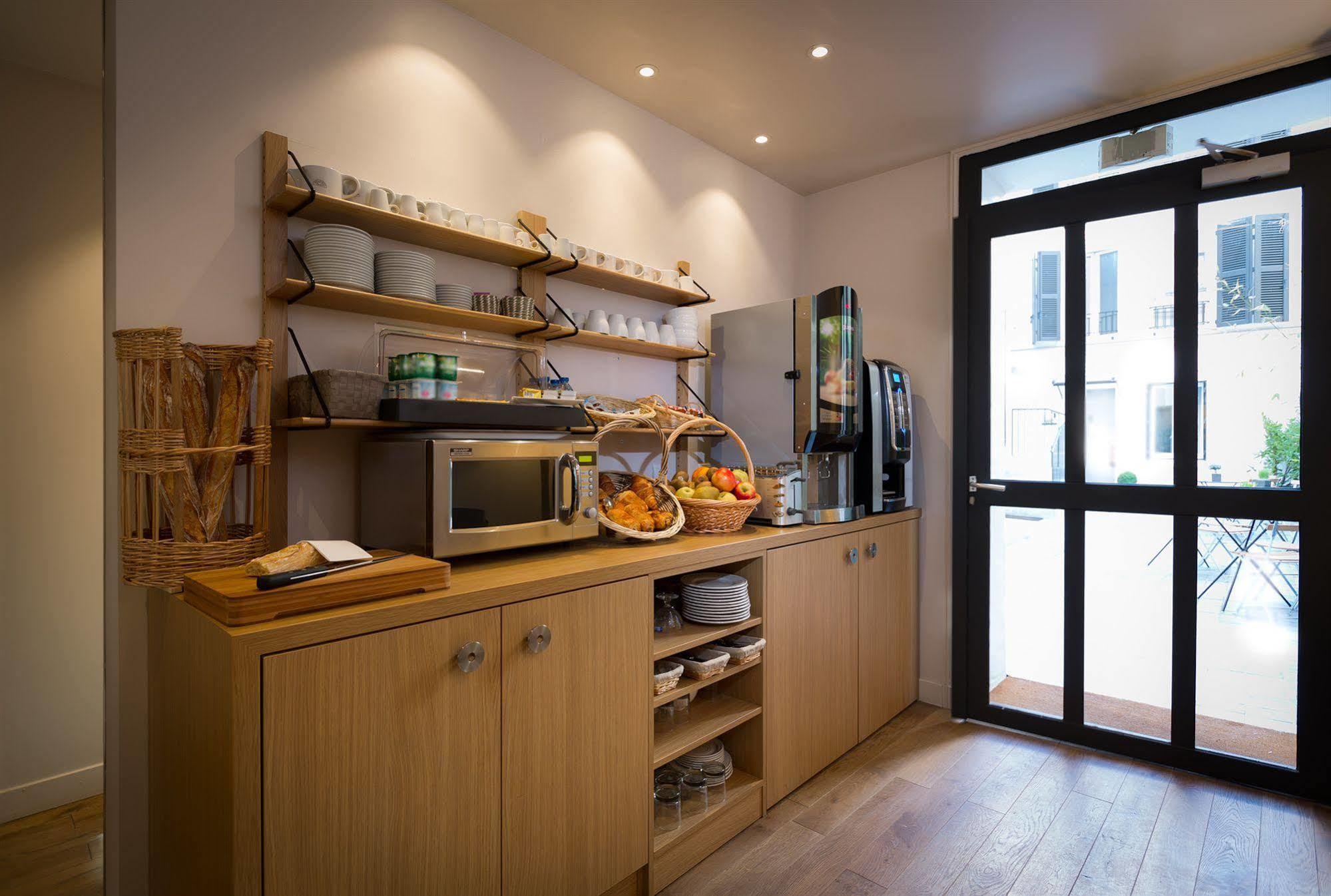 Hotel Mirabeau Eiffel Париж Экстерьер фото