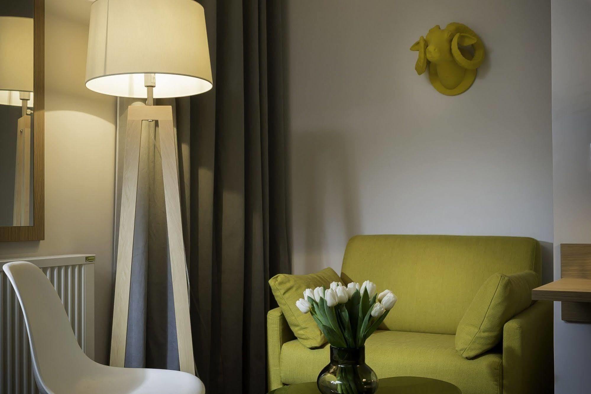 Hotel Mirabeau Eiffel Париж Экстерьер фото